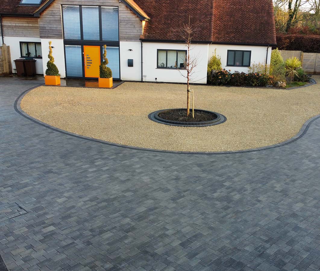 landscapers in Oxfordshire
